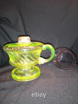 Antique Uranium Oil Finger Lamp