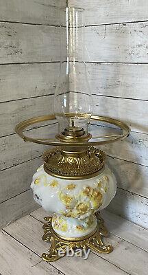 Antique VICTORIAN GWTW FOSTORIA Kerosene Oil Parlor/Piano Lamp with Fenton Shade