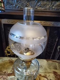 Antique Victorian Brass Oil Lamp / Glass Reservoir / glass etched globe