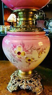 Antique Victorian Gone With The Wind Oil Lamp (gwtw Parlor Lamp)