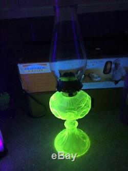 Antique Victorian Green Vaseline Uranium Glass Kerosene Oil Table Lamp Light