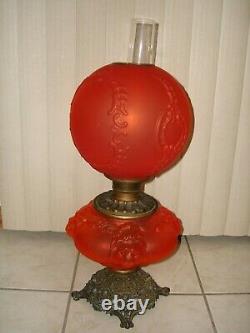 Antique Victorian Gwtw Oil Kerosene Glass Red Satin Lion Banquet Whimsical Lamp