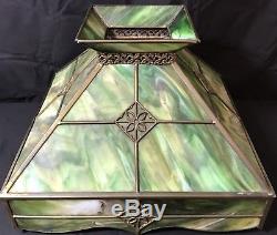 Antique Victorian Slag Stained Leaded Glass Oil Or Gas Table Lamp Shade