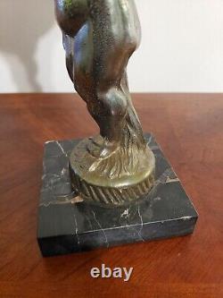 Antique Victorian Spelter Cherub Oil Lamp Font Sconce With Marble Base