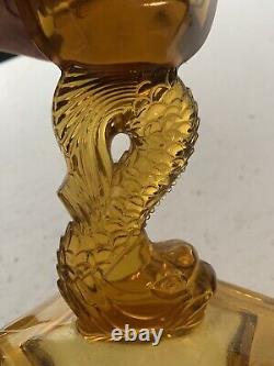 Antique Westmoreland Glass Oil Lamp Font W Fish Base Amber 1920s