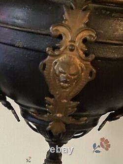 Antique bradley hubbard piano lamp Oil banquet lamp wrought iron impressive NR