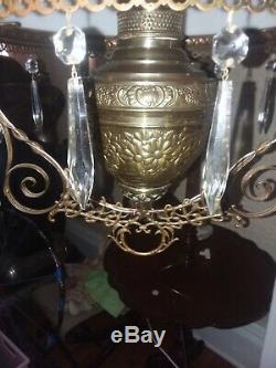 Antique hanging oil/kerosene parlor lamp