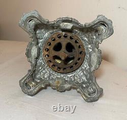 Antique ornate 1800's Bradley Hubbard brass white metal oil table parlor lamp