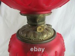 BEAUTIFUL ANTIQUE Red Satin ART GLASS Gone With The Wind Parlor Lamp