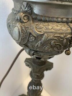 B And H Antique Parlor Banquet Cherub Oil Conversion To Electric Lamp 38