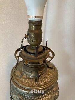 B And H Antique Parlor Banquet Cherub Oil Conversion To Electric Lamp 38