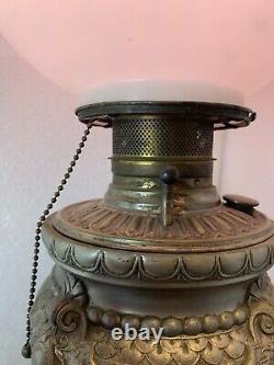 B And H Antique Parlor Banquet Cherub Oil Conversion To Electric Lamp 38