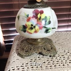 Beautiful 16 1/2 Antique Double Wick GWTW Oil Lamp Withquilted Puff Shade
