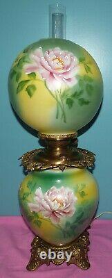 Beautiful Painted Roses Victorian Antique GWTW Table Parlor Oil Lamp Electrified