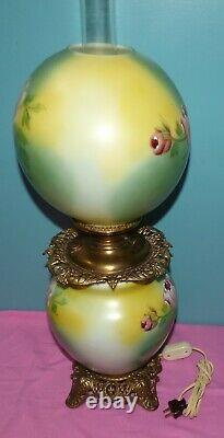 Beautiful Painted Roses Victorian Antique GWTW Table Parlor Oil Lamp Electrified