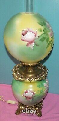 Beautiful Painted Roses Victorian Antique GWTW Table Parlor Oil Lamp Electrified