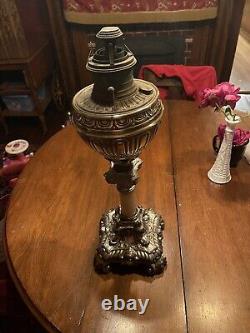 Bradley And Hubbard Antique Parlor Banquet Center Draft Lamp