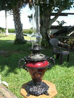 Bradley And Hubbard Banquet Oil Lamp