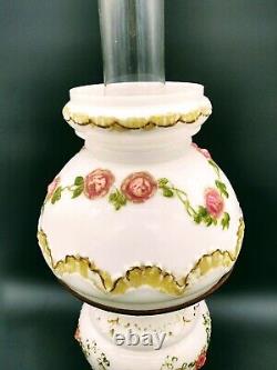 EAPG Dithridge Oil Lamp GWTW Rose Wreath Antique