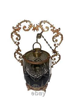 Elegant antique lantern glass VINTAGE 19 century oil lamp Brass