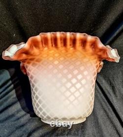 Exceptionally rare mother of pearl Victorian GWTW parlor oil lamp shade & font