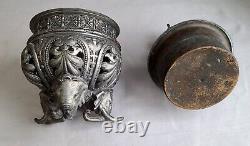 Great Antique Aesthetic Movement Oil Lamp Base, Elephant Heads to Base