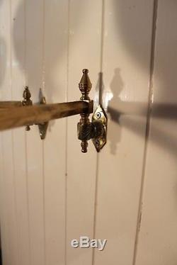 Great Antique Pair Of Brass Wall Sconce Oil Lamp By Bradley & Hubbard With Shade
