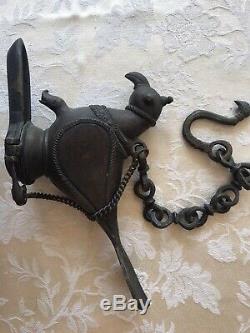 Hanging Bronze Oil Lamp In The Shape Of A Bird Mughal India