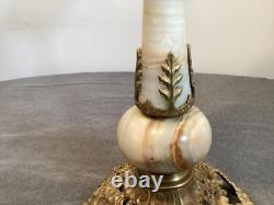 Kerosene oil lamp 19th century, antique in very good condition