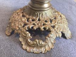 Kerosene oil lamp 19th century, antique in very good condition