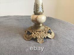 Kerosene oil lamp 19th century, antique in very good condition