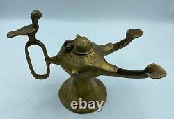 Museum Quality Rare Ancient Roman Bronze Oil Lamp