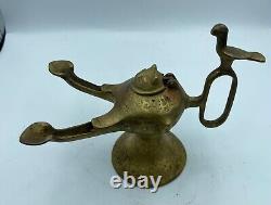 Museum Quality Rare Ancient Roman Bronze Oil Lamp