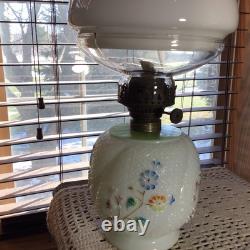 Nice Antique Hand Painted 16 1/2 White Lattice GWTW Oil Lamp With Shade & Wick