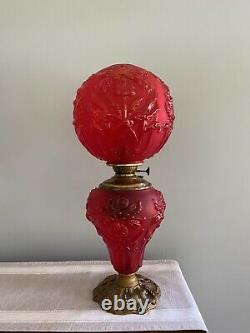 Original Antique Kerosene Red Satin Gone with the Wind GWTW Parlor Oil Lamp