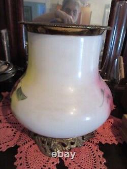 PAINTER SIGNED Antique Gone with the Wind Oil Lamp (GWTW Parlor Lamp) SCARCE