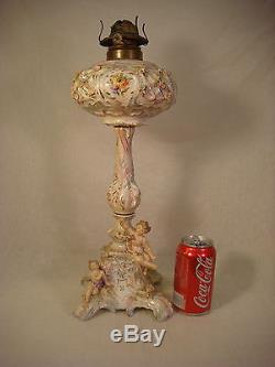 Putti Cherub Oil Table Parlor Lamp 19 1/2 Tall Floral Porcelain Victorian