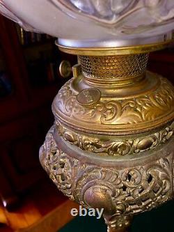 RARE ANTIQUE VICTORIAN B & H, BRADLEY AND HUBBARD, Parlor Banquet OIL LAMP