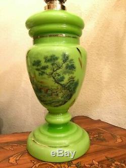 RARE! Antique BEAUTIFUL Lime Green Oil Kerosene Victorian Lamp Glass