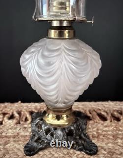 RARE Antique Fostoria 308 Peg (OMN) Satin Finish Drape Oil Lamp 1904