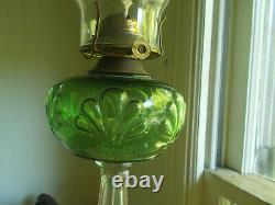 RARE EMERALD GREEN RIVERSIDE FERN OIL LAMP 1890s ORIGINAL WITH CLEAR FANCY BASE