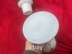 RARE! French Antique Oil Kerosene Victorian Lamp white Green gold Lamp Opaline