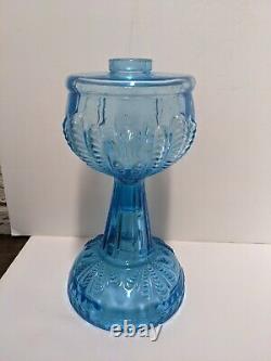 READ Antique Oil Kerosene Lamp Blue Turkey foot US Glass