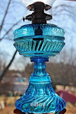 Rare Old c. 1887 Large Antique EAPG Blue Bloxam Kerosene oil lamp Amazing lamp