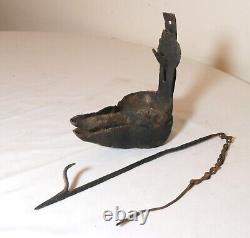 Rare antique 18th century hand wrought iron double cruise Betty oil burning lamp