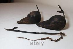 Rare antique 18th century hand wrought iron double cruise Betty oil burning lamp