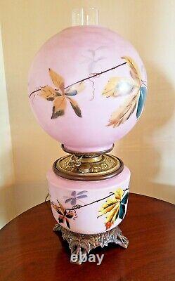 STUNNING ANTIQUE GONE with THE WIND FLORAL PARLOR HP OIL LAMP ELECTRIFIED