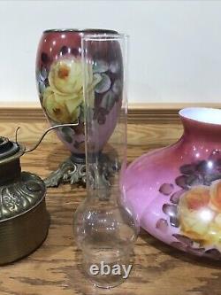 Stunning Antique Fostoria Glass Banquet Parlor Oil Lamp Yellow Cabbage Roses