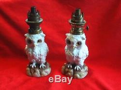 Superb Victorian Matching Pair Of Ceramic Owl Oil Lamps