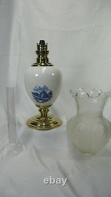 Table Lamp Parlor GWTW Oil Antique Vintage Delft Kerosene Porcelain Banquet
